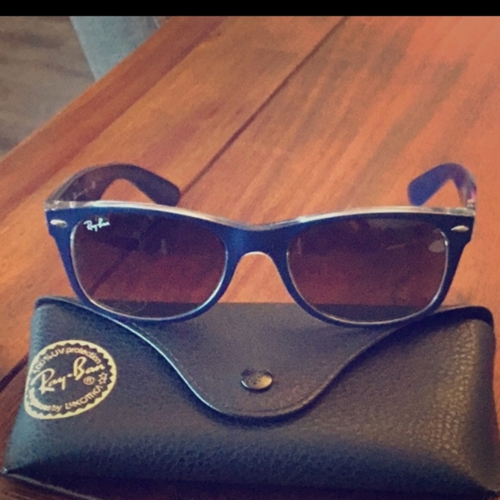 Like New Unisex Ray-ban Sunglasses Wayfarer